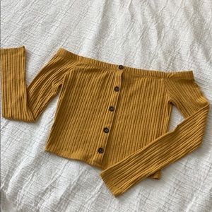 NWOT Forever 21 Cropped Long Sleeve Top